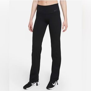 Nike Power Women’s Training Pants in black.  Size small.